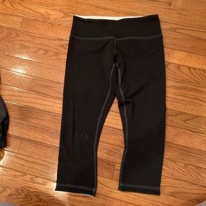Lululemon capris